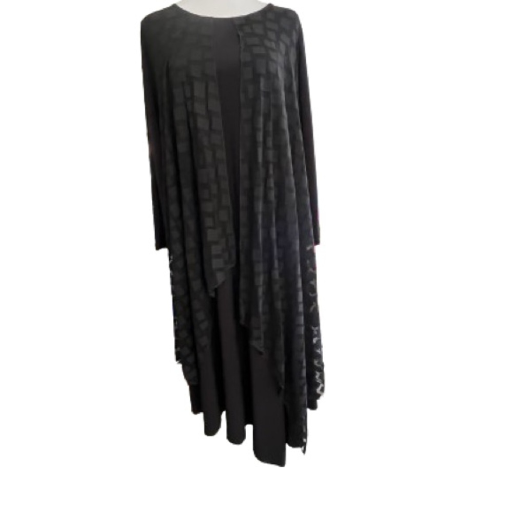 Sun Kim Dress - Black Midi “Lagenlook” with Overlay Panel